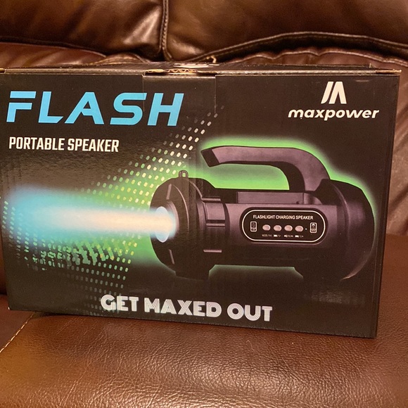 Max Power  Flash Portable Speaker - Picture 1 of 7